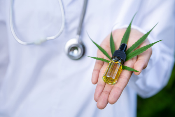 L'expérimentation sur le cannabis thérapeutique joue les prolongations